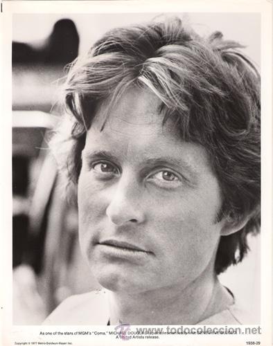 Kino: FCJ 5929 MICHAEL DOUGLAS COMA FOTO B/N ORIGINAL AMERICANA