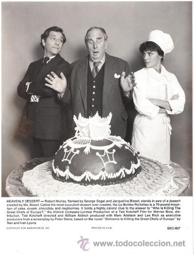 Kino: FCJ 6114 JACQUELINE BISSET GEORGE SEGAL ROBERT MORLEY PERO QUIEN MATA.. FOTO B/N ORIGINAL AMERICANA