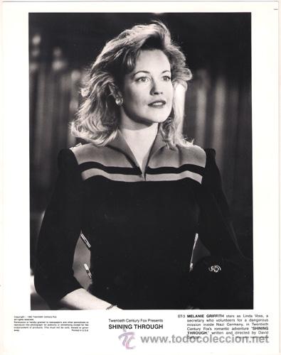 Kino: FCJ 6318 MELANIE GRIFFITH RESPLANDOR EN LA OSCURIDAD FOTO ORIGINAL B/N AMERICANA