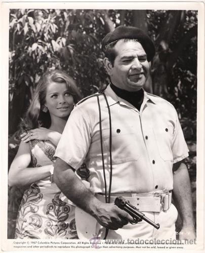 Kino: FCJ 6330 SENTA BERGER EMBOSCADA A MATT HELM FOTO ORIGINAL B/N AMERICANA