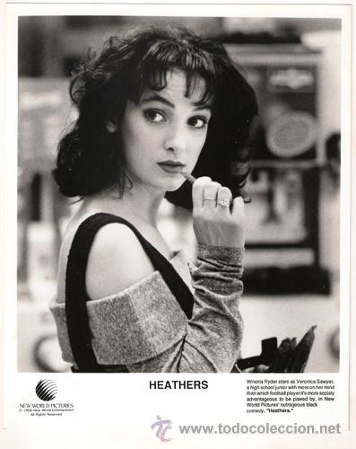 Kino: FCJ 6380 WINONA RYDER LA ESCUELA FOTO ORIGINAL B/N AMERICANA