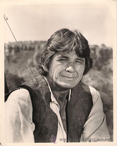 Cin&eacute;ma: FCJ 6472 CHARLES BRONSON LOS CA&Ntilde;ONES DE SAN SEBASTIAN FOTO B/N ORIGINAL AMERICANA