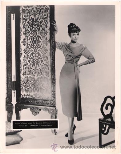 Kino: FCJ 12832D RITA MORENO EL REY Y YO FOTO B/N ORIGINAL AMERICANA