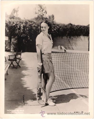 Cin&eacute;ma: FCJ 12828D KATHERINE DEMILLE TENIS FOTO B/N ORIGINAL AMERICANA