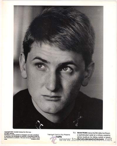 Cin&eacute;ma: FCJ 7025 SEAN PENN TAPS MAS ALLA DEL HONOR FOTO B/N ORIGINAL AMERICANA