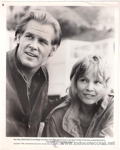 Kino: F4759 NICK NOLTE TUESDAY WELD NIEVE QUE QUEMA FOTO B/N ORIGINAL AMERICANA