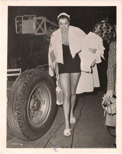Cinema: F27887D ESTHER WILLIAMS set de rodaje FALDAS A BORDO FOTO B/N ORIGINAL AMERICANA