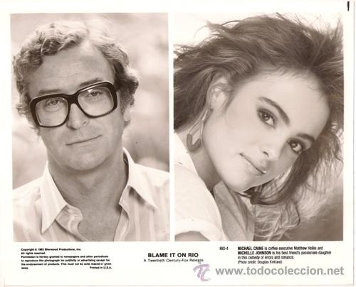 Kino: FCJ 8288 MICHAEL CAINE MICHELLE JOHNSON LIO EN RIO FOTO B/N ORIGINAL AMERICANA