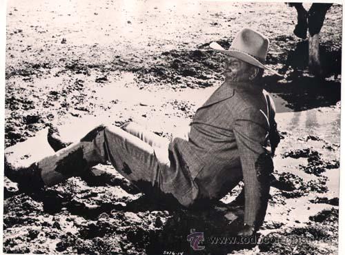 Cin&eacute;ma: F5427 JOHN WAYNE EL GRAN JACK FOTO B/N ORIGINAL ESPA&Ntilde;OLA