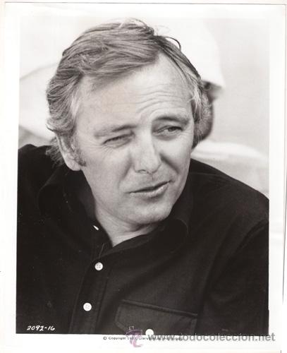 Cine: FCJ 8376 JERRY JAMESON AEROPUERTO 77 DIRECTOR FOTO B/N ORIGINAL AMERICANA