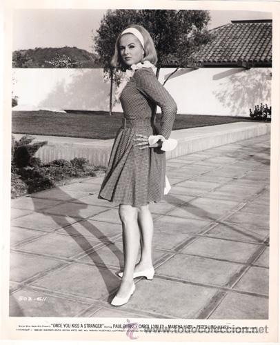 Kino: FCJ 13938D MARTHA HYER NO BESES A UN EXTRA&Ntilde;O FOTO B/N ORIGINAL AMERICANA