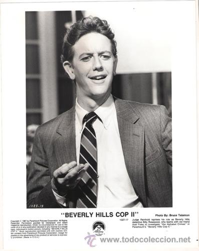 Kino: FCJ 8853 JUDGE REINHOLD SUPERDETECTIVE EN HOLLYWOOD II FOTO B/N ORIGINAL AMERICANA