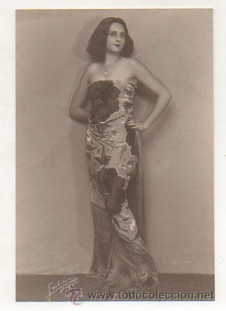 Cinema: MAGDA CONTI. BAILARINA, CANTANTE. (FOT. GAL&Aacute;N, BARCELONA)