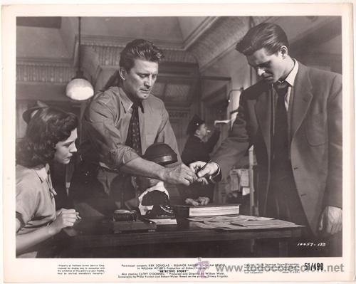 Kino: FCJ 8967 KIRK DOUGLAS BRIGADA 21 FOTO B/N ORIGINAL AMERICANA