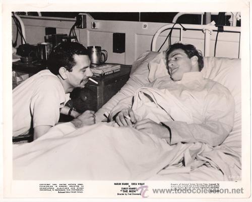 Cine: FCJ 9072 MARLON BRANDO HOMBRES FOTO B/N ORIGINAL AMERICANA