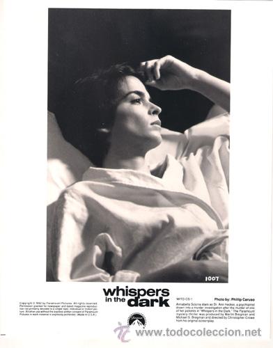 Kino: FCJ 9317 ANNABELLA SCIORRA SUSURROS EN LA OSCURIDAD FOTO B/N ORIGINAL USA