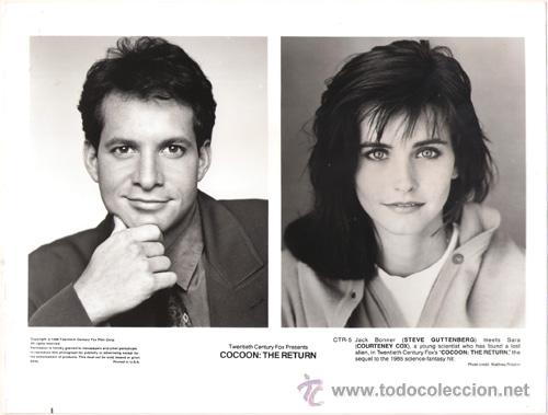 Cine: FCJ 9396 COURTENEY COX STEVE GUTTENBERG COCOON EL RETORNO FOTO B/N ORIGINAL AMERICANA