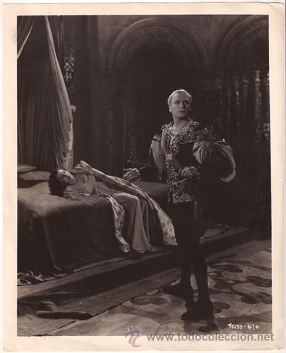 Cine: F30335D LAURENCE OLIVIER EILEEN HERLIE HAMLET SHAKESPEARE FOTO B/N ORIGINAL AMERICANA