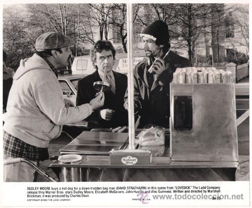 Kino: F6534 DUDLEY MOORE LOCO DE AMOR COCA COLA FOTO B/N ORIGINAL AMERICANA
