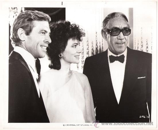 Cine: F7462 ANTHONY QUINN JACQUELINE BISSET JAMES FRANCISCUS EL GRIEGO DE ORO FOTO B/N ORIGINAL AMERICANA