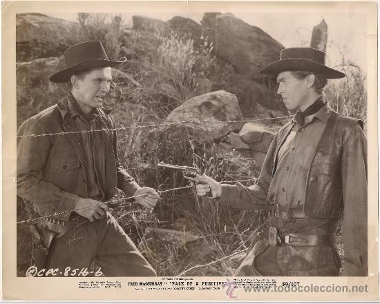 Cine: F8224 JAMES COBURN FACE OF FUGITIVE FOTO B/N ORIGINAL AMERICANA