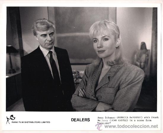 Cinema: F8445 REBECCA DEMORNAY JOHN CASTLE DEALERS FOTO B/N ORIGINAL INGLESA