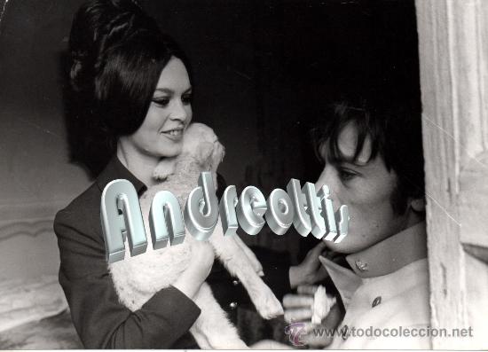 Cine: BRIGITTE BARDOT & ALAIN DELON. FOTOGRAFIA ORIGINAL DE EPOCA. MIRAR EL DORSO