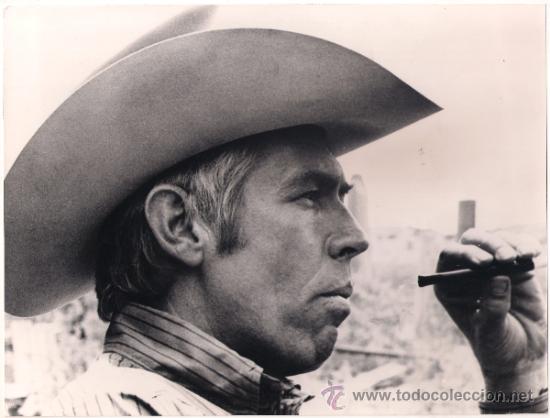 Kino: F11857 JAMES COBURN LOS CENTAUROS FOTO B/N ORIGINAL ESPA&Ntilde;OLA