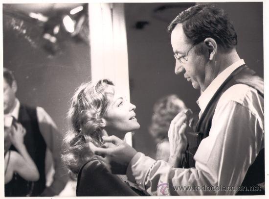 Cine: F12002 ROMY SCHNEIDER EL VIEJO FUSIL FOTO ORIGINAL B/N ESPA&Ntilde;OLA