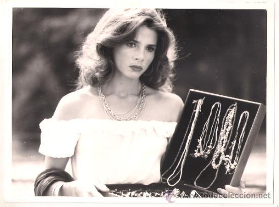 Cine: F12063 VICTORIA ABRIL RIO ABAJO FOTO ORIGINAL B/N ESPA&Ntilde;OLA