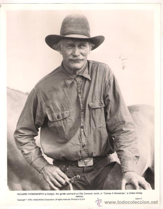 Kino: F12120 RICHARD FARNSWORTH LLEGA UN JINETE LIBRE Y SALVAJE FOTO ORIGINAL B/N AMERICANA