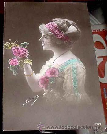 Kino: ANTIGUA POSTAL ARTISTA - FRISA - CON UN PRECIOSO VESTIDO - NO CIRCULADA - ESCRITA.