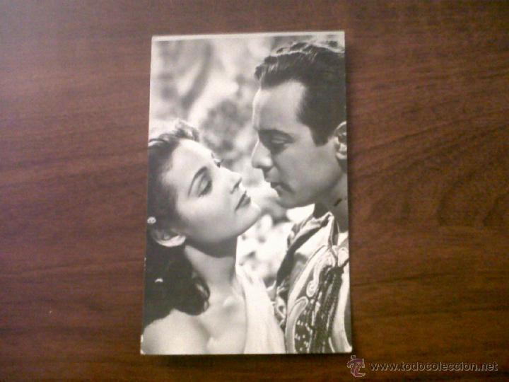 Cine: CARMEN SEVILLA Y GEORGES GUETARY EN EL FILM PLUMA AL VIENTO-SUEVIA FILMS-ESCRITA 1953