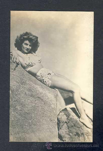 Cinema: Foto postal de artista de cine CORINNE CALVET
