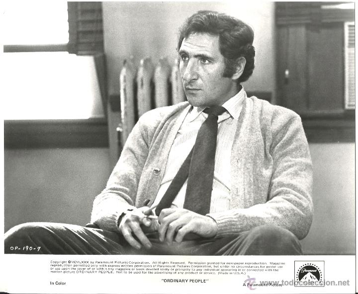 Kino: F13143 JUDD HIRSCH GENTE CORRIENTE FOTO B/N ORIGINAL AMERICANA