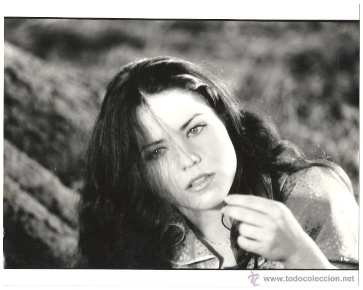 Cine: F13325 KOO STARK EL ARDIENTE DESPERTAR DE EMILY FOTO B/N ORIGINAL AMERICANA