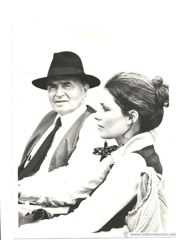 Cin&eacute;ma: F13360 JAMES MASON JENNIFER O'NEILL GENTE DE RESPETO FOTO B/N ORIGINAL ESPA&Ntilde;OLA