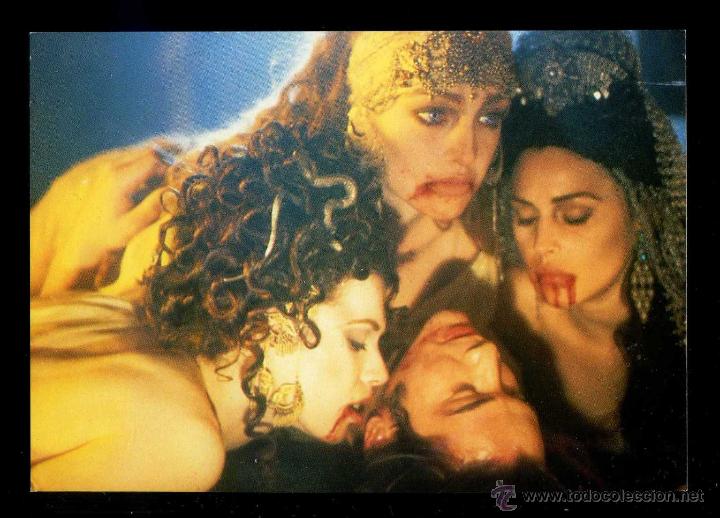 Cine: *Dracula* Ed. Columbia Pictures Inc. 1992. Escrita.
