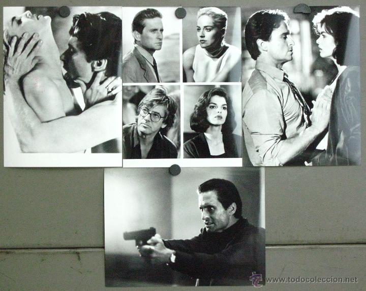 Cine: QP14 INSTINTO BASICO SHARON STONE SET 4 FOTOS B/N ORIGINAL ESPA&Ntilde;OLAS