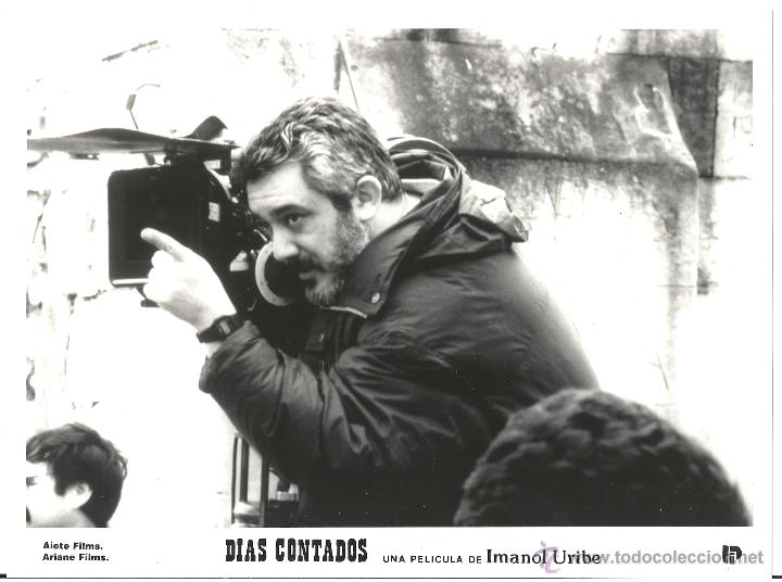 Kino: F15139 IMANOL URIBE DIAS CONTADOS DIRECTOR FOTO BN ORIGINAL ESPA&Ntilde;OLA