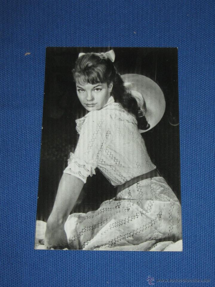 Cine: ROMY SCHNEIDER - N&ordm; 6416 - AMORIOS  - FOTO POSTAL ORIGINAL
