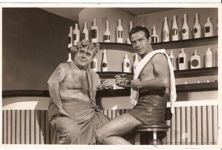 Kino: El duende de Jerez. Conrado San Martin. 12 x 18 cms.Texto detras.- Vell i Bell