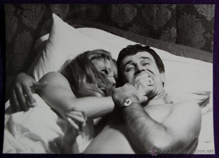 Cine: FOTO ORIGINAL DE LA PELICULA, ZYCIE RODZINNE, POR LA PRODUCTORA. FILM POLSKI. POLOWANIE. 1970