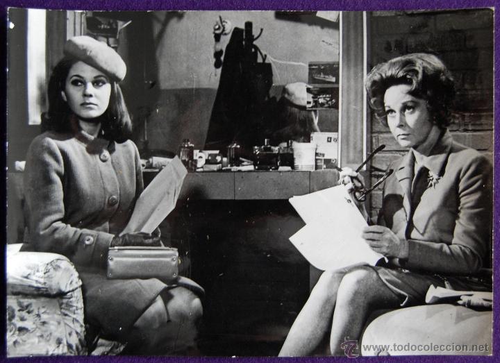 Cine: FOTO ORIGINAL DE LA PELICULA, EL VALLE DE LAS MU&Ntilde;ECAS (Barbara Parkins...), POR LA PRODUCTORA. 1967