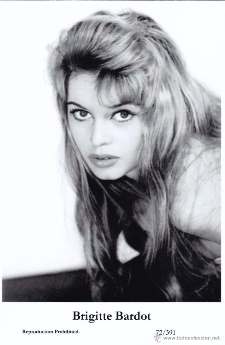 Cine: POSTAL DE BRIGITTE BARDOT SWITSURE 33