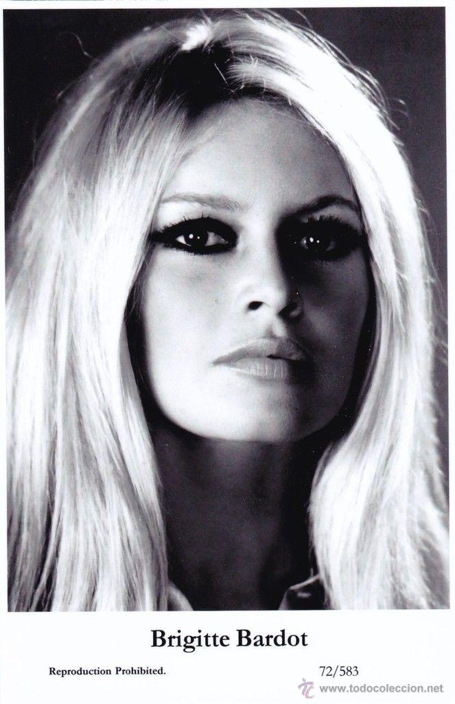 Cine: POSTAL DE BRIGITTE BARDOT SWITSURE 35