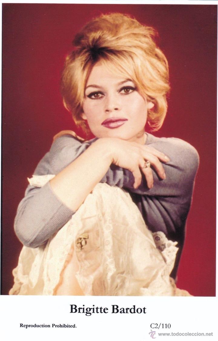 Cine: POSTAL DE BRIGITTE BARDOT SWITSURE 45