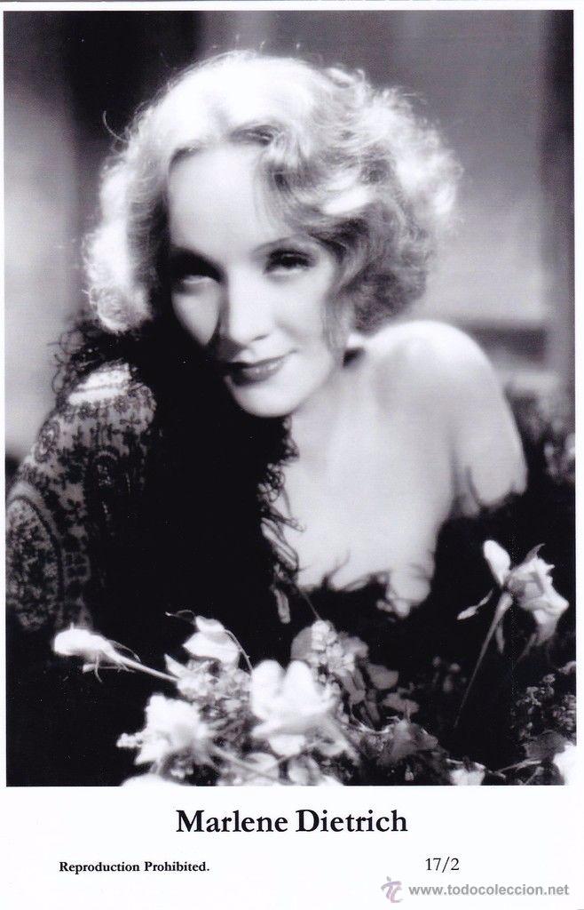Cine: MARLENE DIETRICH - Film star Pin Up - Publisher Swiftsure Postcards 2000