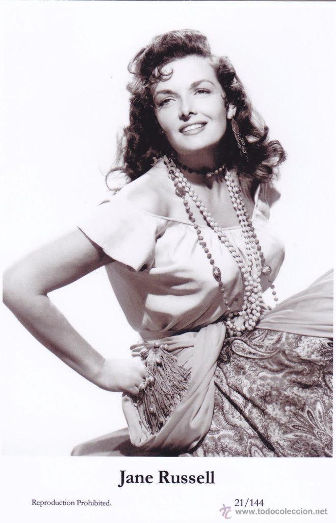 Cin&eacute;ma: JANE RUSSELL - Film star Pin Up - Publisher Swiftsure Postcards 2000