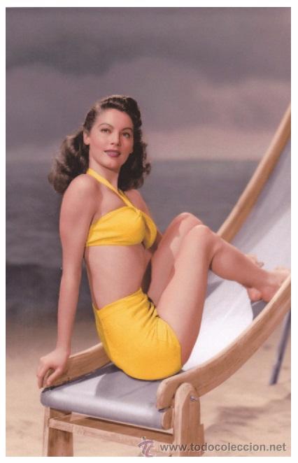 sexy ava gardner actress pin up postcard - publ - Buy Photos and postcards  of actors and actresses on todocoleccion
